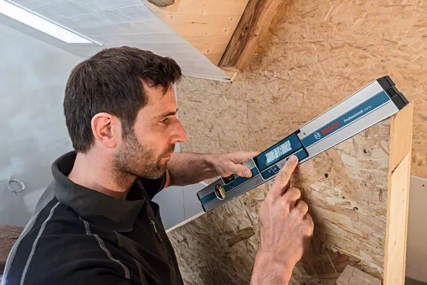 may-do-do-nghieng-ky-thuat-so-gim-60-0601076700 (2)